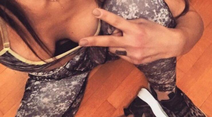 Κύπρια παρουσιάστρια: Πόσταρε το στήθος της στο instagram