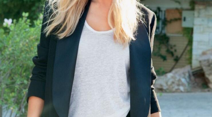 Μαζεύονται υπογραφές για την απόλυση της Φαίης Σκορδά