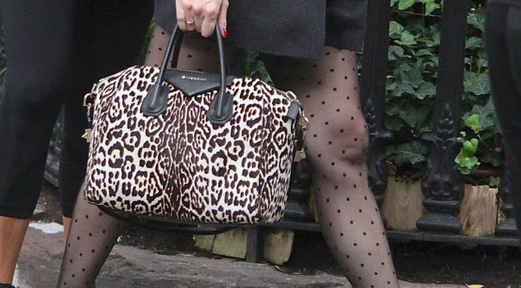 Τσάντα 3.000 δολαρίων!!! Σε ποιαν ανήκει;