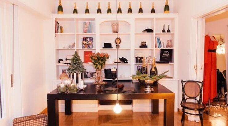 Levinia K: Mε αγάπη από την Αθήνα 