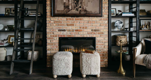 Ένα αδιάφορο condo από τα ’00s, μεταμορφώθηκε σε ένα φανταστικό industrial διαμέρισμα