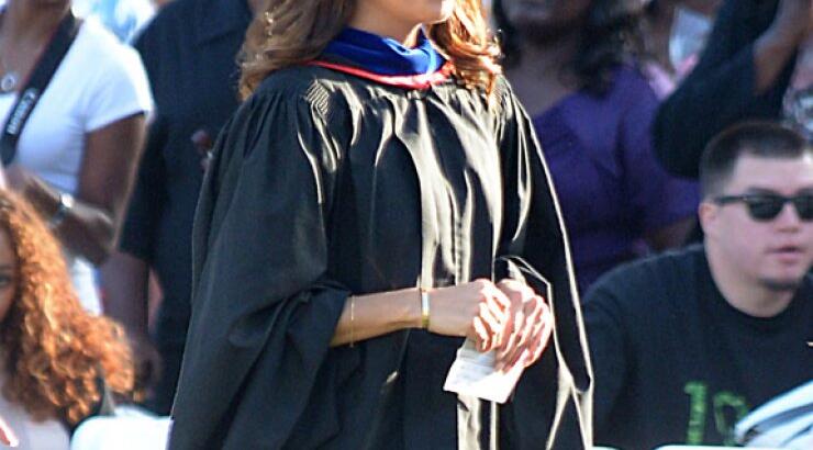 Eva Longoria: Πήρε το πτυχίο! 