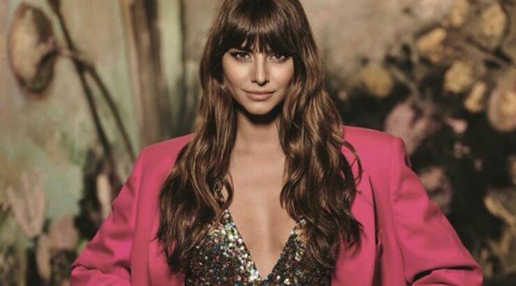 Πέντε looks από την Ηλιάνα Παπαγεωργίου που θέλουμε να αντιγράψουμε αυτές τις γιορτές