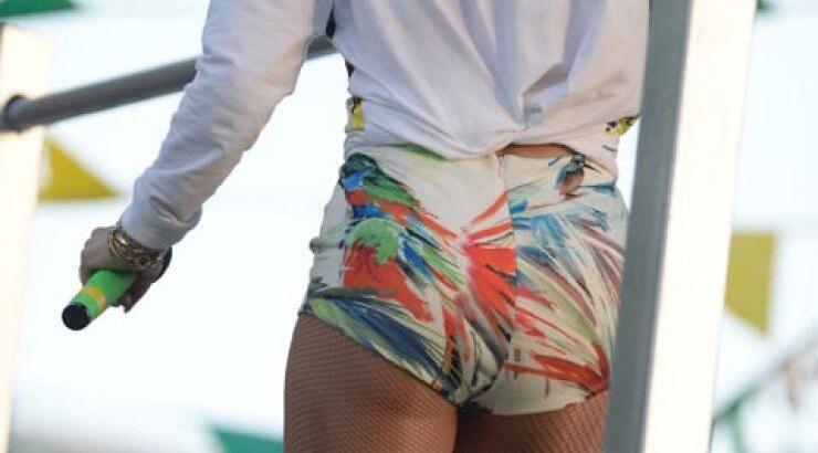 Δείτε τα καυτά οπίσθια της εκρηκτικής Jlo [φωτογραφίες]