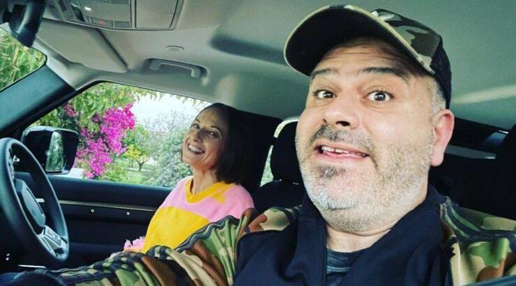 Λούης Πατσαλίδης: Τρολάρει τον εαυτό του ποζάροντας με την Αστέρω στις διακοπές τους!