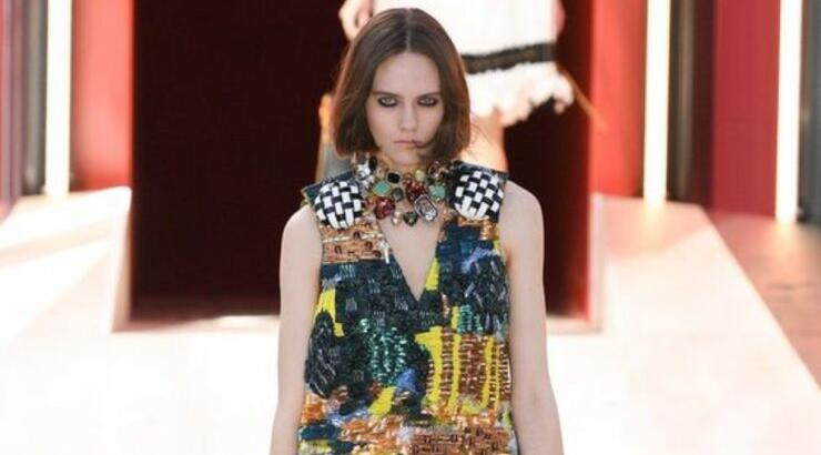 Under eye eyeliner: Η νέα τάση που θα κάνει τα μάτια σου ακαταμάχητα