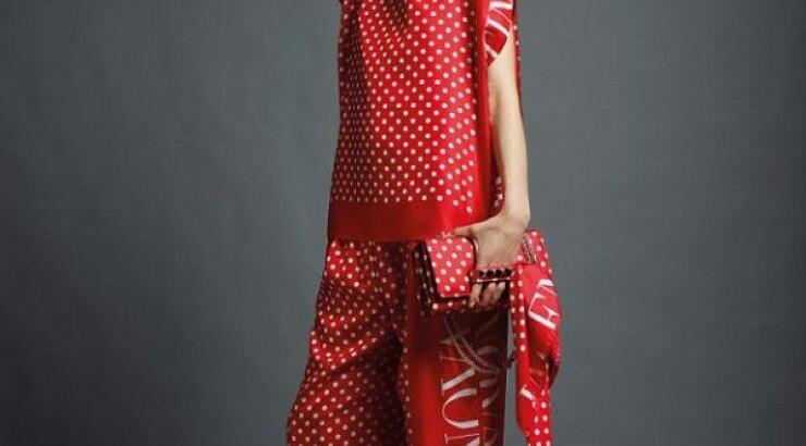 Valentino: To πουά… κυριεύει την κολεξιόν του οίκου