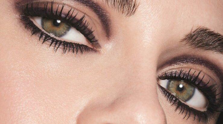 Σοφιστικέ αποτέλεσμα στο μακιγιάζ των ματιών από τον οίκο Chanel