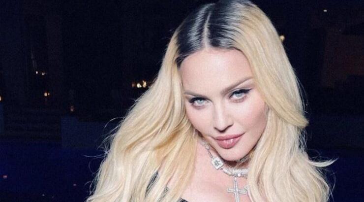 Madonna: Στην αγκαλιά του 29χρονου μποξέρ συντρόφου της 