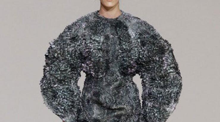 Μαγνητικά φορέματα