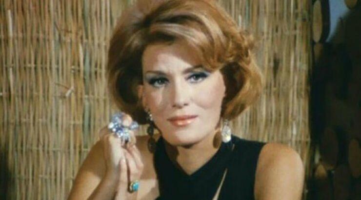 Μαίρη Χρονοπούλου: Το νέο της πρόσωπο μετά τις πλαστικές επεμβάσεις