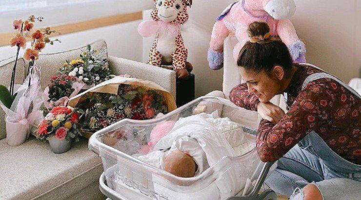 Μαίρη Συνατσάκη: Πέρασε "baby blues" μετά τη γέννα και μας μιλάει με ειλικρίνεια για την κατάστασή της