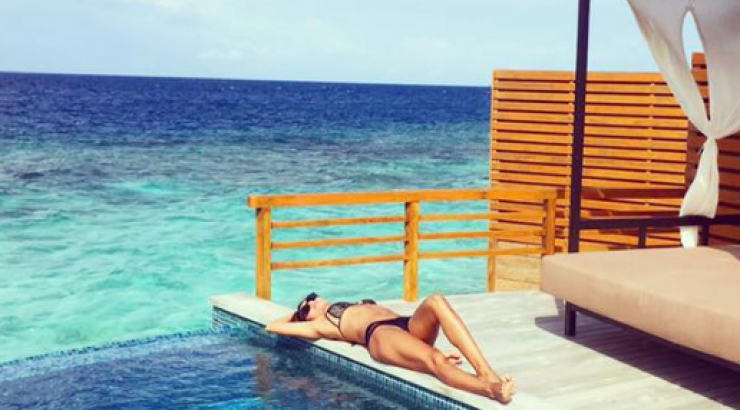 Επώνυμη Κύπρια απολαμβάνει διακοπές με τον σύντροφό της στις Μαλδίβες!