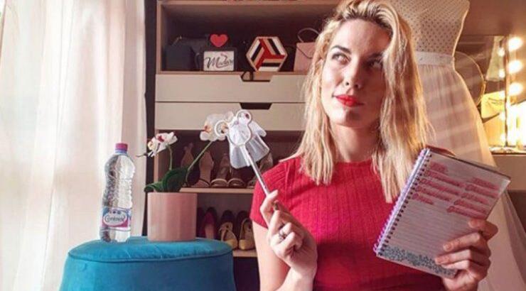 Μαντώ Γαστεράτου: Μας έδειξε το σώμα της λίγες ημέρες μετά τη γέννα [εικόνα & βίντεο]