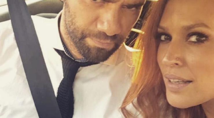 Ο Θοδωρής Μαραντίνης χούφτωσε τη Σίσσυ Χρηστίδου στο στήθος και μας το έδειξαν στο instagram!