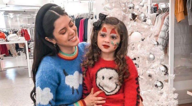 Μαρκέλλα Μαρίνα Κωνσταντίνου: Την τσακώσαμε στα ψώνια με την κορούλα της!