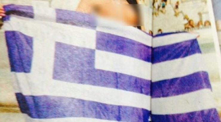 Τήρησε την υπόσχεση της η Μαρία Αλεξάνδρου [Βγήκε γυμνή στο Σύνταγμα]