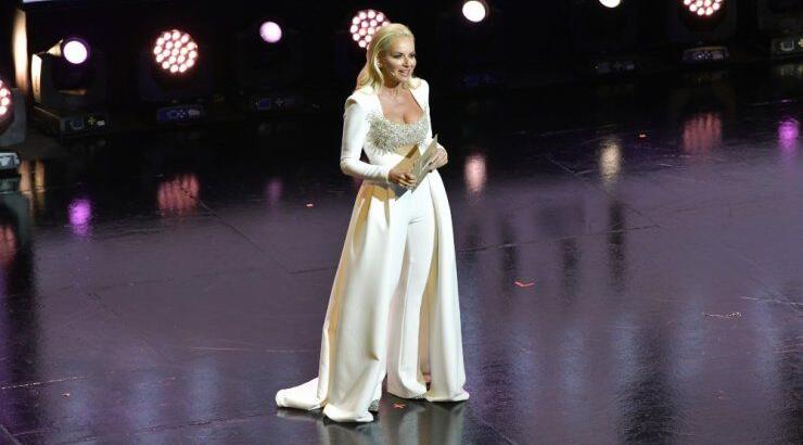 Τι δήλωσαν επώνυμοι στο ροζ χαλί των βραβείων Madame Figaro Γυναίκες της Χρονιάς [βίντεο]