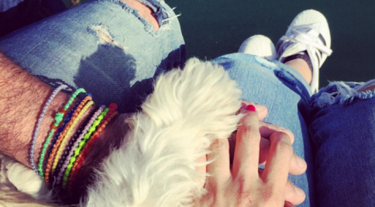 Τρελά ερωτευμένη η παρουσιάστρια με τον επιχειρηματία!