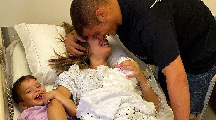 Μαρία Κορτζιά: Το χαριτωμένο στιγμιότυπο με τους δύο γιους της να κοιμούνται αγκαλιά! [εικόνα]