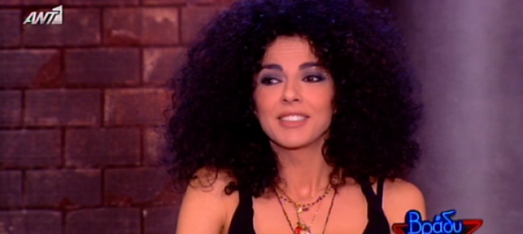 Δείτε τη Μάρια Σολωμού να προσποιείται οργασμό μπροστά στην κάμερα