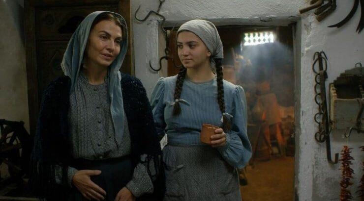 Χριστίνα Παυλίδου – Μαρία Τσιάκκα: Μαμά και κόρη κάνουν πρόβες μαζί στο σπίτι! 