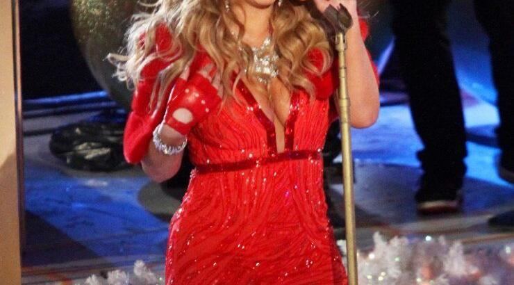 Mariah Carey: Η δημόσια απολογία της για το «σφάξιμο» του «All I want for Christmas is you»