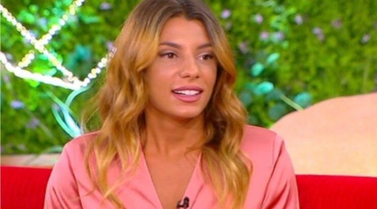 Μαριαλένα Ρουμελιώτη: "Είμαι single, δεν είμαι σε σχέση" [βίντεο]