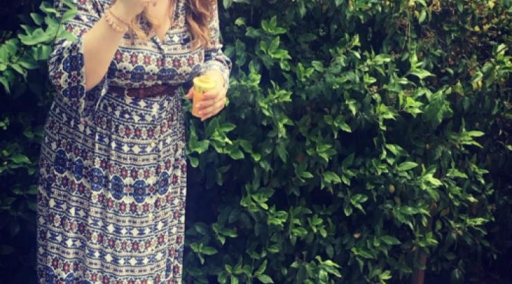 Η Μαριέλλα Σαββίδου ποζάρει με μαγιό χωρίς ρετούς στις διακοπές της στη Μύκονο!