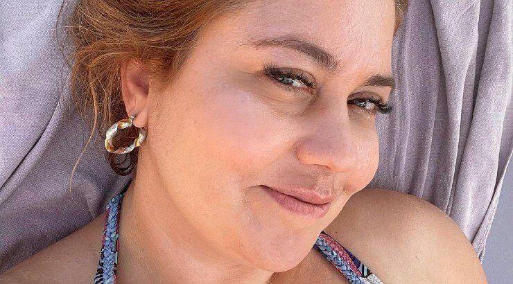 Μαριέλλα Σαββίδου: Απολαμβάνει ξέγνοιαστες στιγμές σε παραλίες της Θάσου [εικόνες]