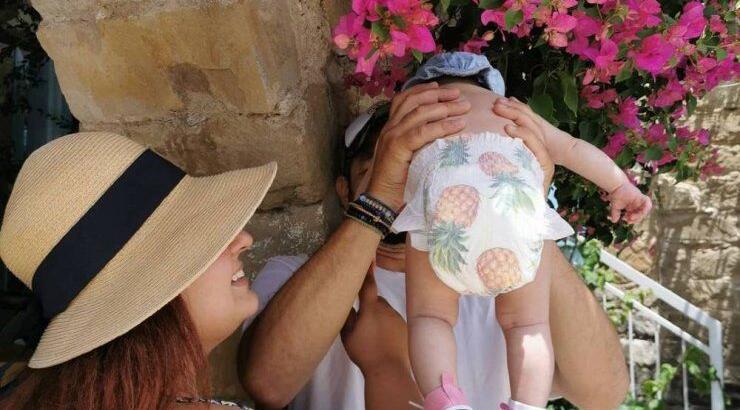 Μαριλένη Σταύρου: Τα όμορφα στιγμιότυπα από τη βάπτιση της κόρης της! [εικόνες]