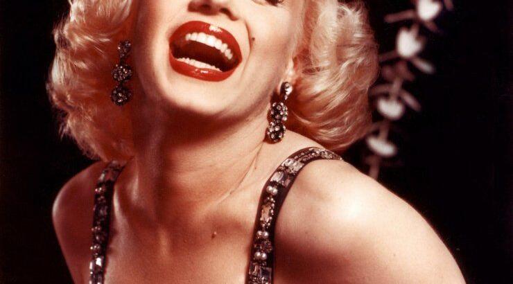 Σειρά ρούχων εμπνευσμένη από τη Marilyn Monroe