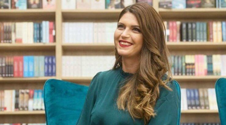 Μαρίνα Χατζηκώστα: Η συγκλονιστική εξομολόγηση για τον πατέρα της και τα βιώματά του! [βίντεο]