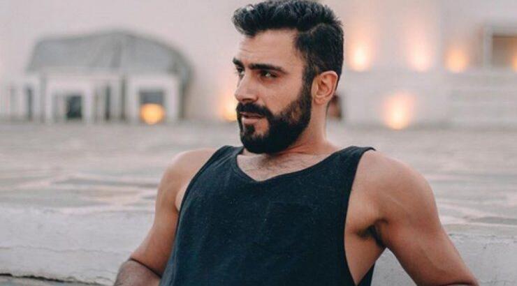 Μαρίνος Κόνσολος: Ο ηθοποιός μας έδειξε το στολισμένο του σπίτι στην Αθήνα