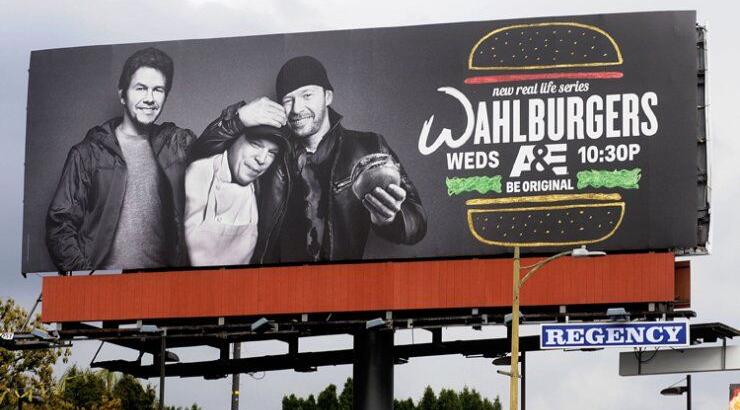 Ποιος ηθοποιός του Hollywood έχει αλυσίδα burger; [φωτογραφίες]