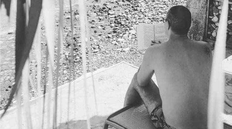 Αποκλειστικό! Κύπριος δημοσιογράφος επιστρέφει στην τηλεόραση μετά από χρόνια με δική του εκπομπή 