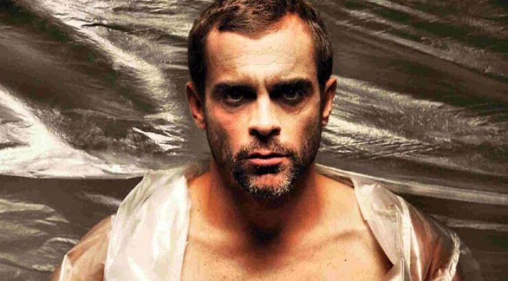 Δείτε την εμφάνιση του Κωνσταντίνου Μαρκουλάκη μαζί με την σύντροφο του!