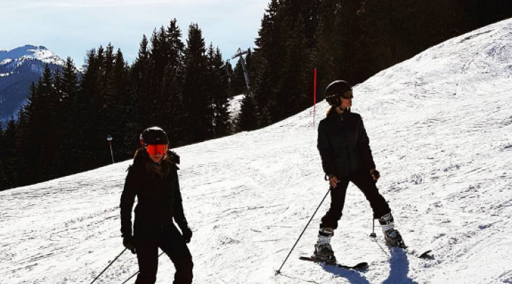 Κύπρια socialite στην Αυστρία για σκι!