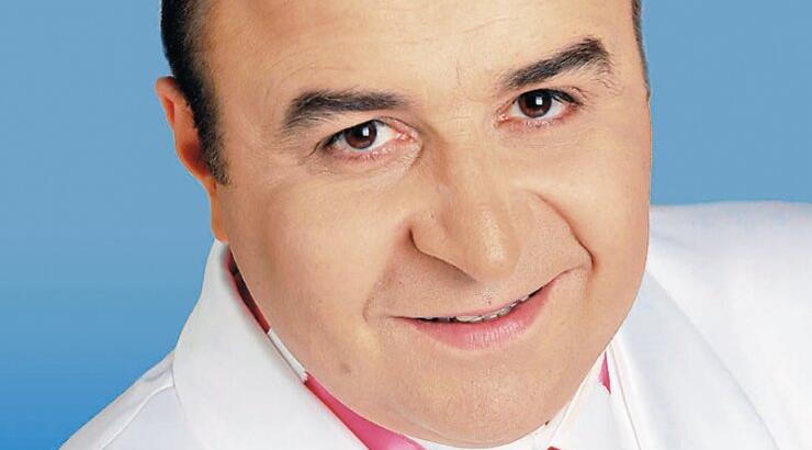 Απίστευτο γέλιο: Έπεσε από την καρέκλα on air o Μάρκος Σεφερλής [βίντεο]