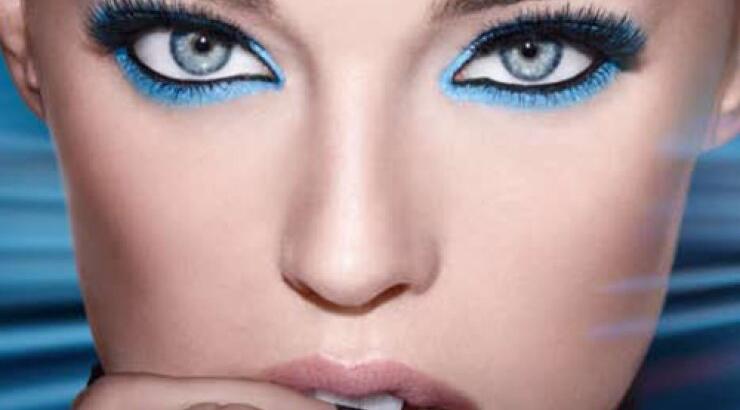 Έκρηξη στο βλέμμα 