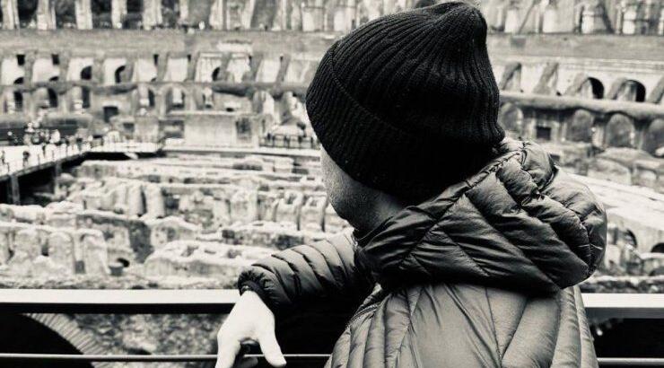 Συγκλονίζει ο Κύπριος κριτής σε ριάλιτι για τον θάνατο του πατέρα του [εικόνες]