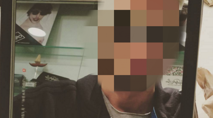 Έλληνας τραγουδιστής έβαψε τα μαλλιά του… ξανθά!