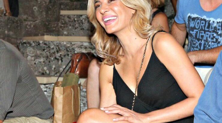 Έξαλλη η Ματσούκα με τα ψευδή δημοσιεύματα: Αυτός είναι ο επώνυμος σύντροφός της και όχι ο Καλημέρης