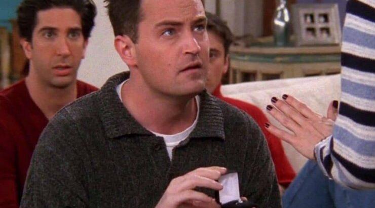 Matthew Perry: Αρραβωνιάστηκε την κατά 22 χρόνια μικρότερή του σύντροφο!