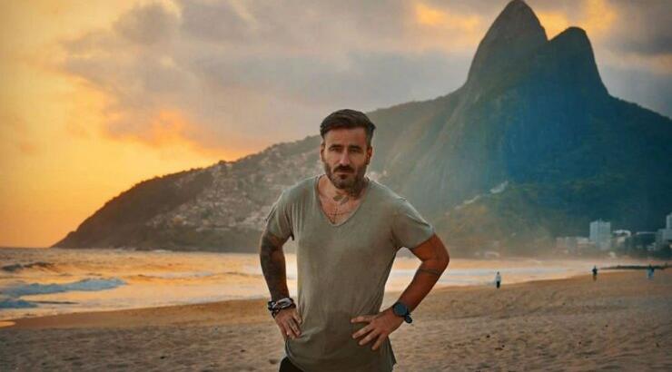 Ο Γιώργος Μαυρίδης αποκαλύπτεται για τον γάμο του και την περιπέτεια με τον κορωνοϊό [βίντεο]