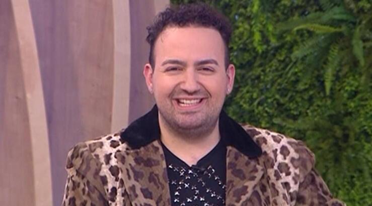 Μαυρίκιος Μαυρικίου: “Έκανα την ανάγκη μου και στο ένα μέτρο περνούσε φίδι” [βίντεο]