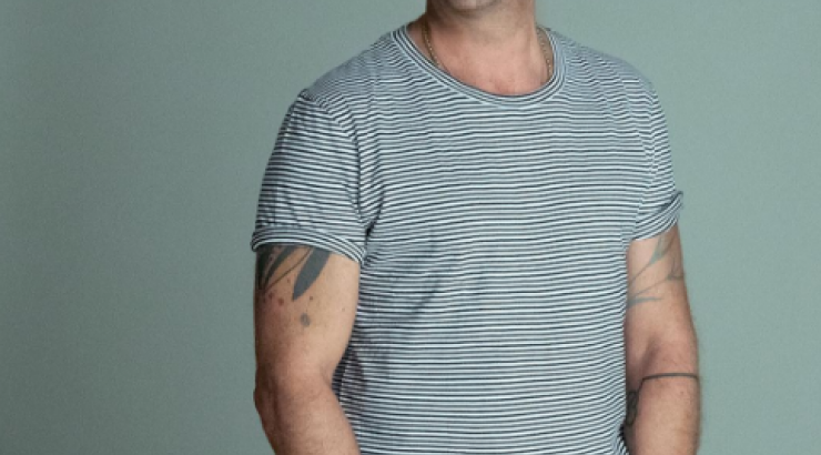 Κλάψαμε! Όταν ο Γιώργος Μαζωνάκης τρολάρει τον Γιάννη Σπαλιάρα και γίνεται… "ο σφάχτης της καρύδας"