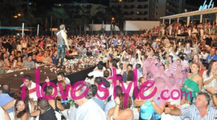 Γιώργος Μαζωνάκης: Πήγαμε στη συναυλία του καλοκαιριού