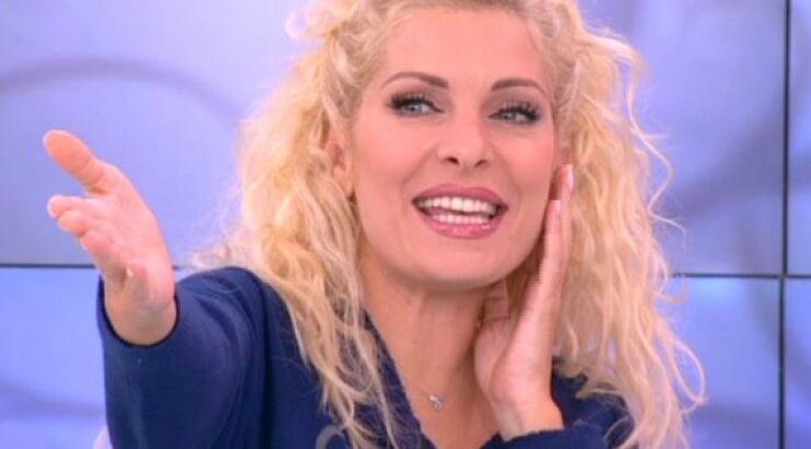  Όταν η Μενεγάκη βάφτιζε την κόρη του Δημήτρη Κοντολάζου [φωτό]