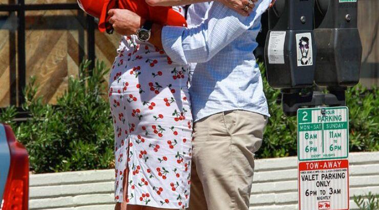 Απατάει η Melanie Griffith τον Antonio Banderas; [εικόνες]